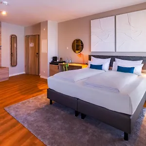 Otel Ramada Encore By Wyndham Messe, Münih