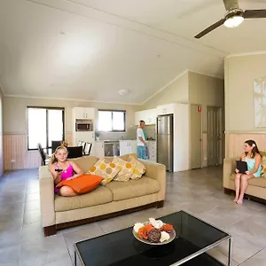 Ocean Tourist Park Hotel Gold Coast