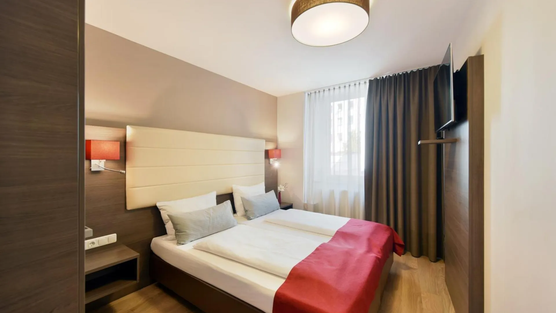 Koos Hotel&Apartments - City Aparthotel Munich